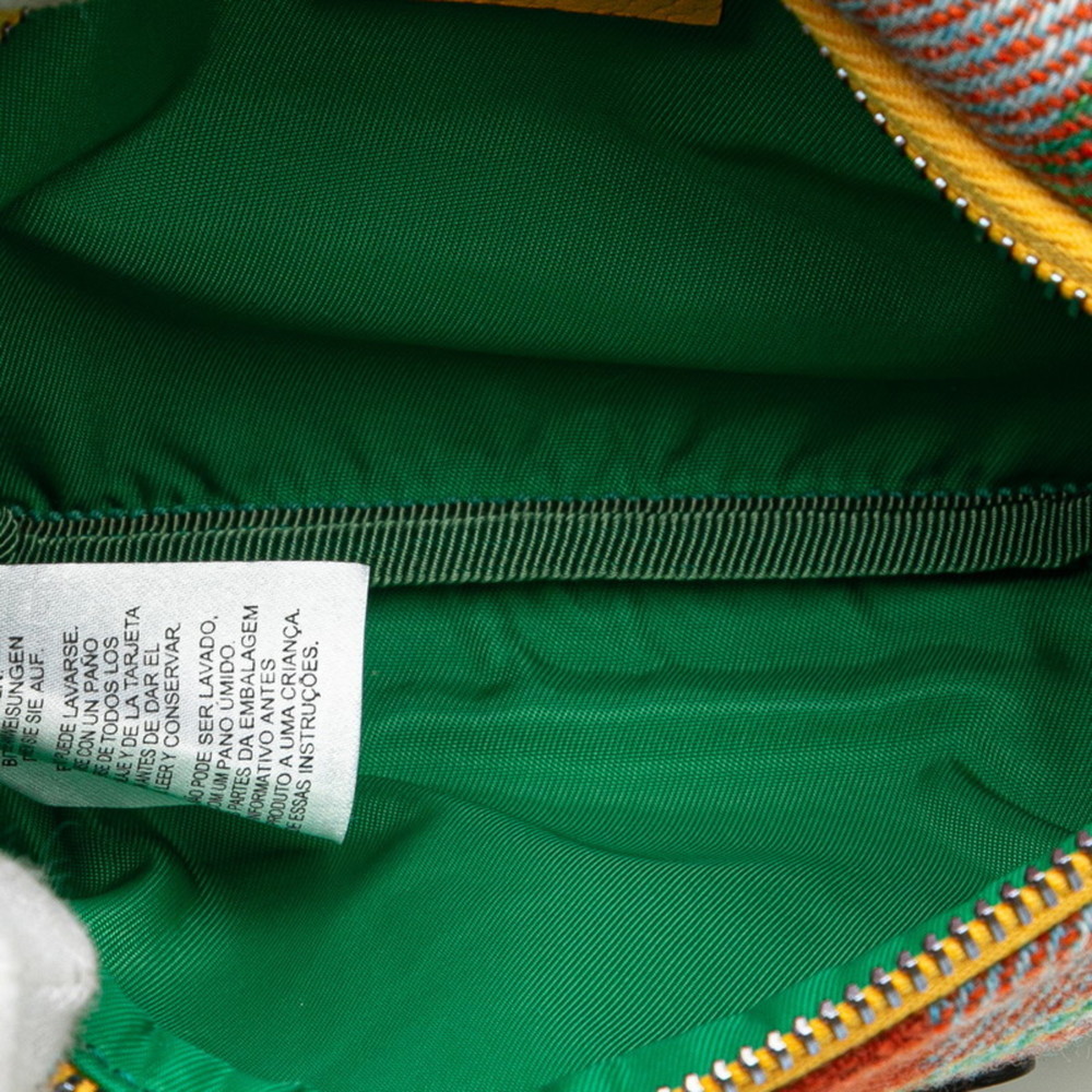 Gucci Children's Check Star Waist Bag 502095 in Green Multicolor Canvas and L... - Picture 4 of 10